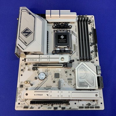 【横浜駅前店】中古  ASRock B850 Steel Legend WiFi (B850 AM5 ATX DDR5) 175464 