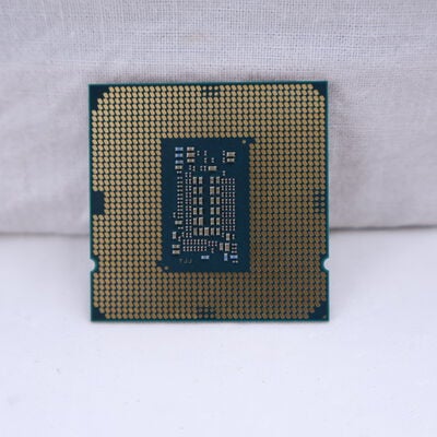 【通販センター】中古  INTEL Core i3 10105 (1200/3.7G/6M/C4/T8) 145174 