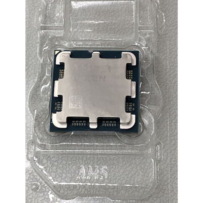 【水戸赤塚店】中古  AMD Ryzen 7 9700X (AM5/3.8GHz/40M/C8/T16/65W) 169022 