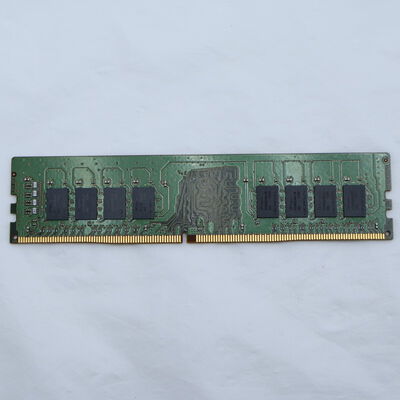 【通販センター】中古  PC4-21300 8GB デスクトップ用(DDR4-2666) 126165 