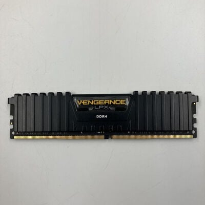 【なんば店】中古  PC4-21300 16GB デスクトップ用(DDR4-2666) 135638 