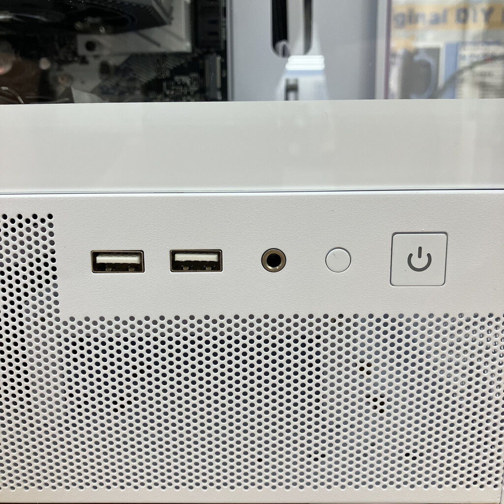 自作デスクトップPC 中古 自作PC(Ryzen 7 5700X/32GB/SSD1TB/RTX5060Ti8G
