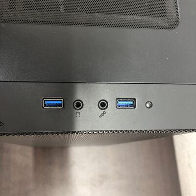 【福山ココローズ店】中古  自作PC(Ryzen 7 5800X3D/32GB/SSD500GB/RX9060XT 16GB/W11H) 5090001049 