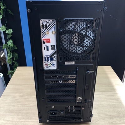 【甲府飯田店】中古  THIRDWAVE GALLERIA CRA7C-R47(i7 14700F/32GB/SSD1TB/RTX4070/W11H) 4720002934 