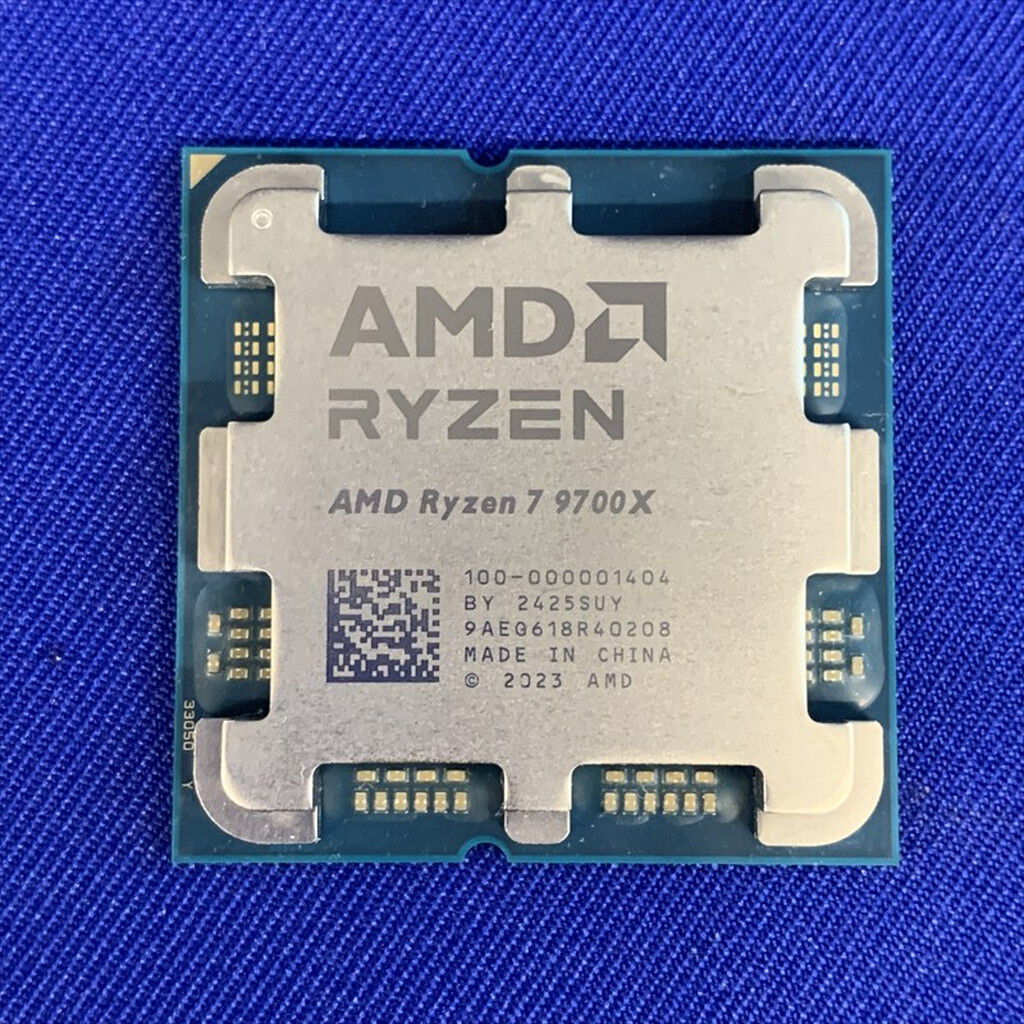 中古 AMD Ryzen 7 9700X (AM5/3.8GHz/40M/C8/T16/65W) 1460024845