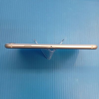 【大須店】中古  【国内版SIMフリー】Apple iPhoneSE 4.7インチ (第3世代) 64GB (スターライト) MMYD3J/A 154843 