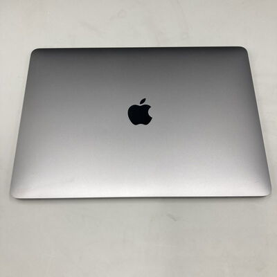 【熊本浜線店】中古  Apple MacBook Air 13.3インチ (i5 1.6GHz/8GB/128GB) シルバー Touch ID True Tone搭載モデル MVFK2J/A (Mid 2019) 4640002721 