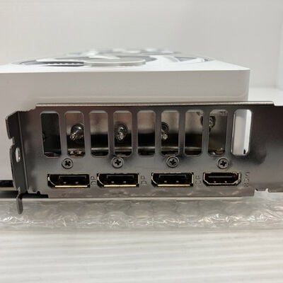 【秋葉原本店】中古  GIGABYTE GV-N5070AERO OC-12GD (RTX5070 12G) 3410015084 