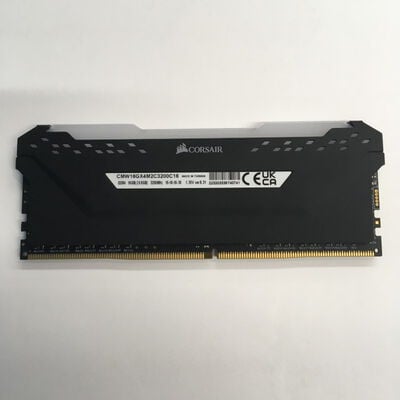 【博多店】中古  PC4-25600 8GB デスクトップ用(DDR4-3200) 140727 
