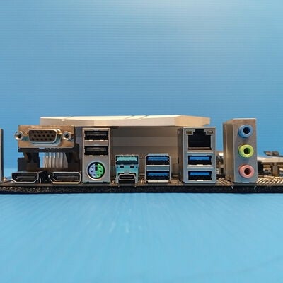 【大須店】中古  ASRock B550M Pro4 (B550 AM4 mATX DDR4) 142938 