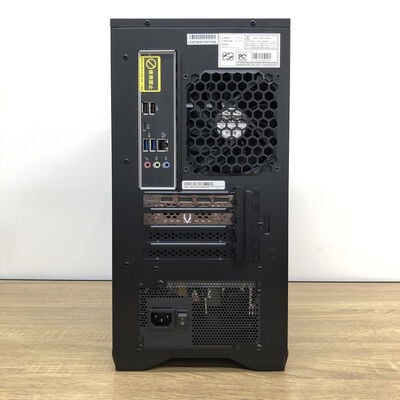 【津ラッツ店】中古  iiyama LEVEL∞ 4990001079【11/13値下げ!】 