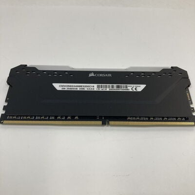【神戸・三宮店】中古  PC4-25600 32GB デスクトップ用(DDR4-3200) 143224 