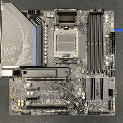 【大宮店】中古  ASRock B650M PG Riptide WiFi (B650 AM5 mATX DDR5) 168280 