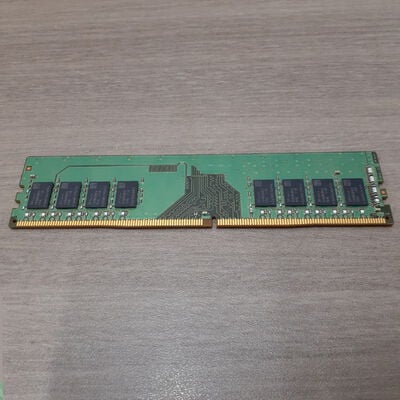 【鹿児島店】中古  PC4-25600 8GB デスクトップ用_ 184899 