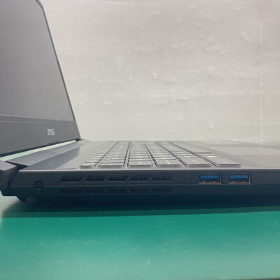 【浦添城間店(沖縄)】中古  MSI KATANA 15HX (i7-14650HX/16GB/SSD1TB/RTX5070/15.6WQHD/W11H) 4780001506 