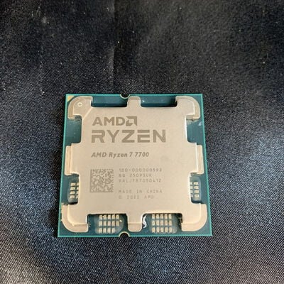 【横浜駅前店】中古  AMD Ryzen 7 7700 (AM5/3.8GHz/40M/C8/T16/65W) 1460024624 