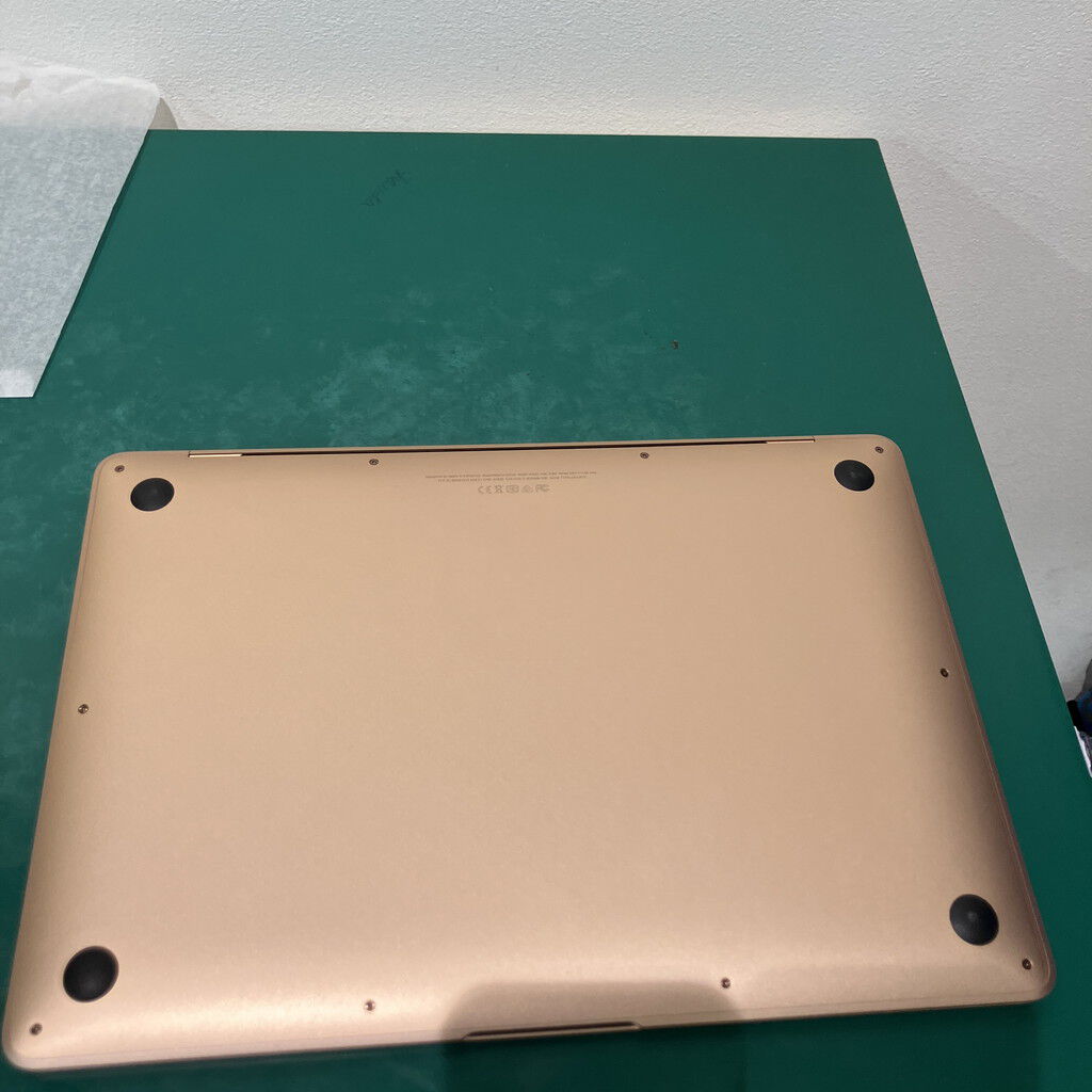中古 Apple MacBook Air 2018 （13.3インチ/Core i5 1.6GHz/8GB/256GB