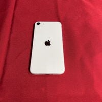 中古  【au】Apple iPhoneSE 4.7インチ (第2世代/2020) 64GB (ホワイト) MHGQ3J/A 新パッケージ版 146172 