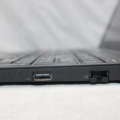 【通販センター】中古  Lenovo ThinkPad E15 Gen 1(Intel Core i5 10210U 1.60GHz/16GB DDR4/SSD512GB/-/オンボード/15.6/1920x1080/GbE/Wi-Fi/WEBCAM/W11H/VBT) 195539 