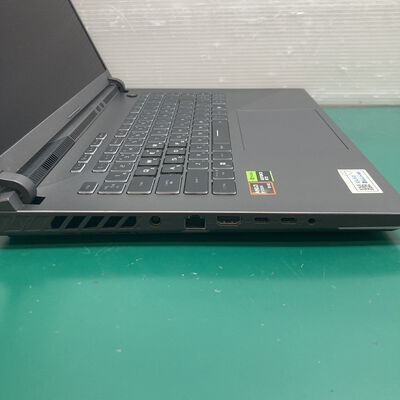 【浦添城間店(沖縄)】中古  ASUS ROG Strix G16(Ryzen 9 8940HX/32GB/SSD1TB/RTX5060/W11H) 4780001682 
