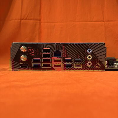 【なんば店】中古  ASRock B650 PG Lightning WiFi (B650 AM5 ATX DDR5) 3280021583 