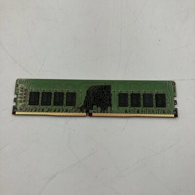 【なんば店】中古  PC4-21300 16GB デスクトップ用(DDR4-2666) 135638 