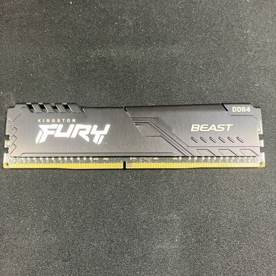 【大宮店】中古  PC4-21300 16GB デスクトップ用(DDR4-2666) 135638 