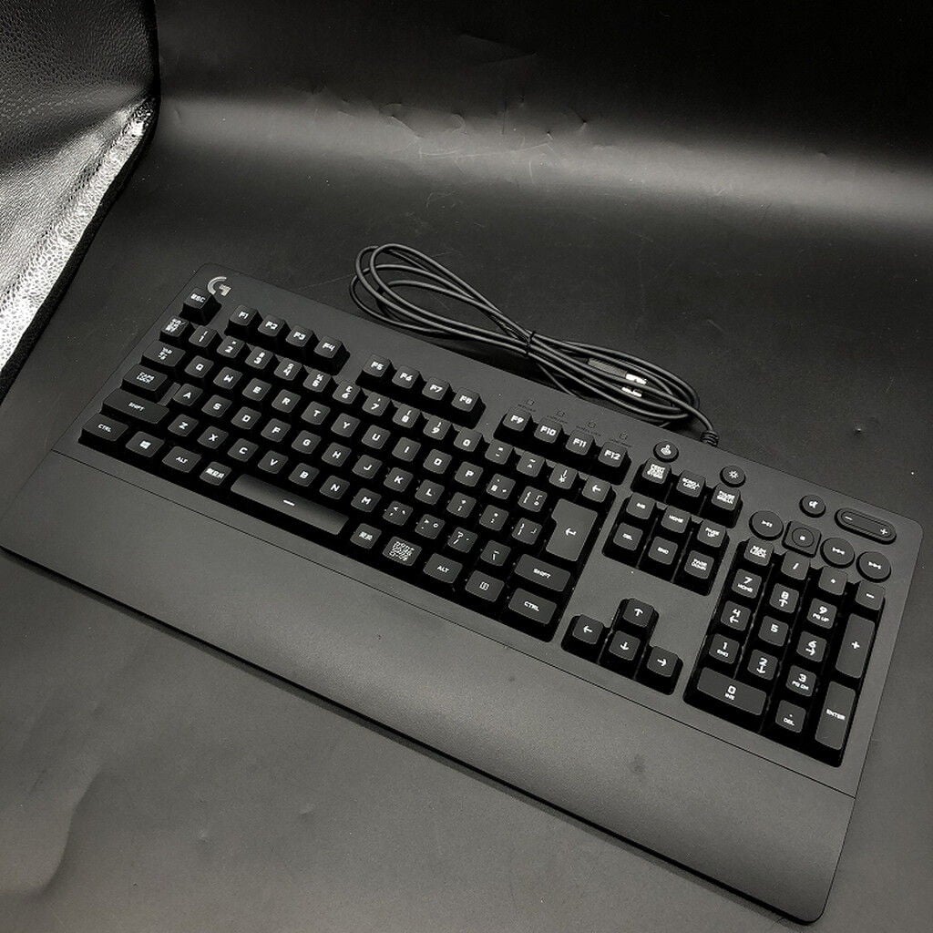 中古 Logicool G213 RGB Gaming Keyboard G213r 146996 （367511