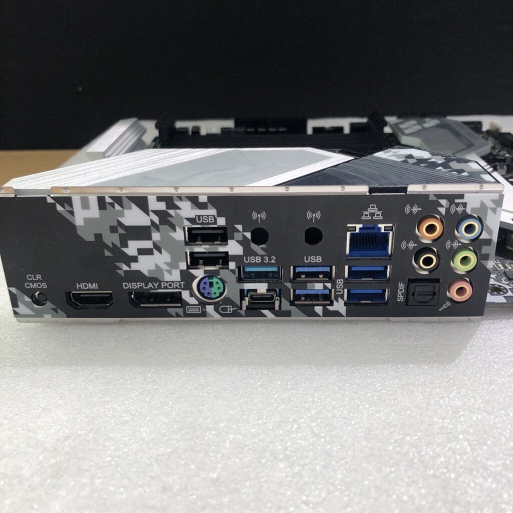 ASRock B550M Steel Legend 　本体のみ B550M Steel Legend | ASRock(アスロック) Socket AM4 AMD B550