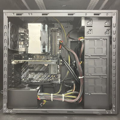 【新潟店】中古  THIRDWAVE raytrek LZ P2 (Core i7 8086K/16GB/P2000 5GB/SSD250GB+HDD1TB/Mt/W10H) 174418 