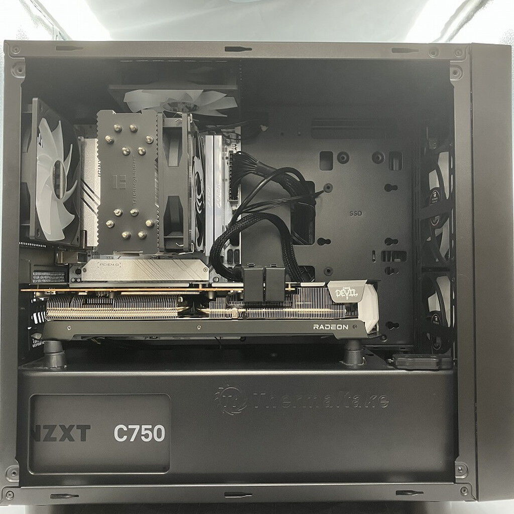 中古 自作PC(Ryzen 7 7700/32GB/SSD2TB/RX6700XT/OS無し) 182647