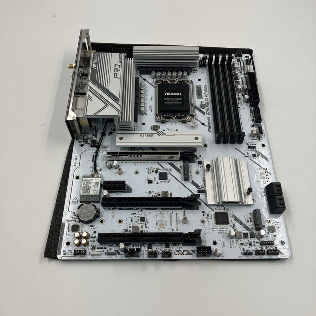 中古 ASRock B760 Pro RS WiFi White (B760 1700 ATX DDR5) 3280022057