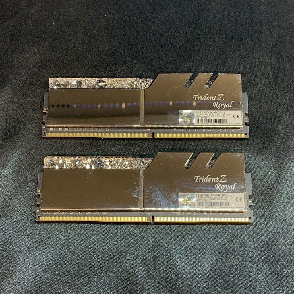中古 16GB 2枚組(合計32GB) PC4-25600/DDR4-3200 デスクトップ用