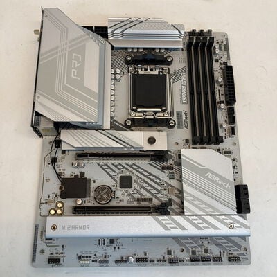 【京都店】中古  ASRock X870 Pro RS WiFi (X870 AM5 ATX DDR5) 172200 