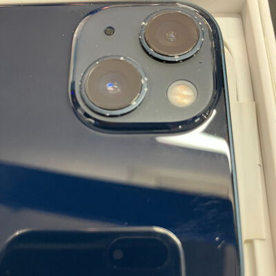 【鹿児島店】中古  【docomo版SIMフリー】Apple iPhone13 6.1インチ 128GB (ミッドナイト) MLNC3J/A 147320 