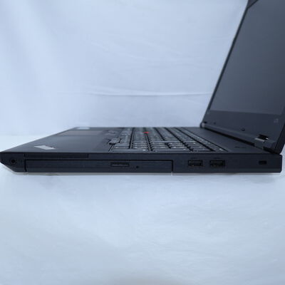 【通販センター】中古  【ジャンク品/保証無/返品質問不可】Lenovo ThinkPad L570 (Core i5-7200U/4GB/オンボード) 202878 
