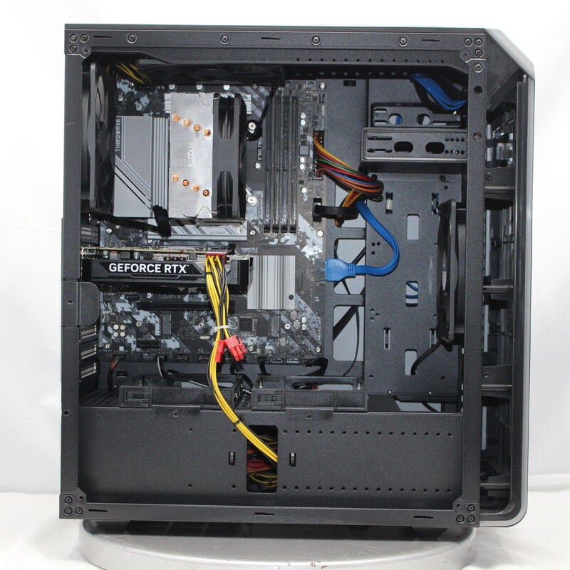 中古 THIRDWAVE GALLERIA SK(Intel Core i7 13700F/16GB DDR4 (PC4
