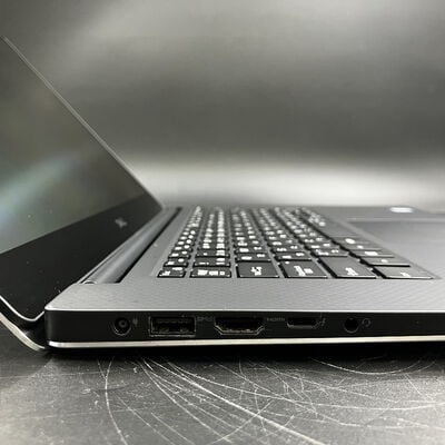【大須店】中古  DELL XPS 15 7590 3120023096 