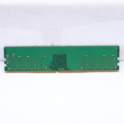 【通販センター】中古  PC4-21300 8GB デスクトップ用(DDR4-2666) 126165 