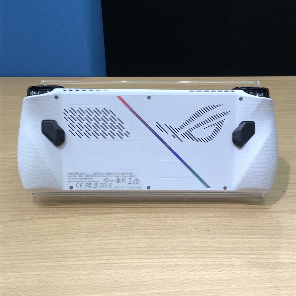 中古 ASUS ROG Ally RC71L-Z1E512（AMD Ryzen Z1 Extreme/16GB/512GB