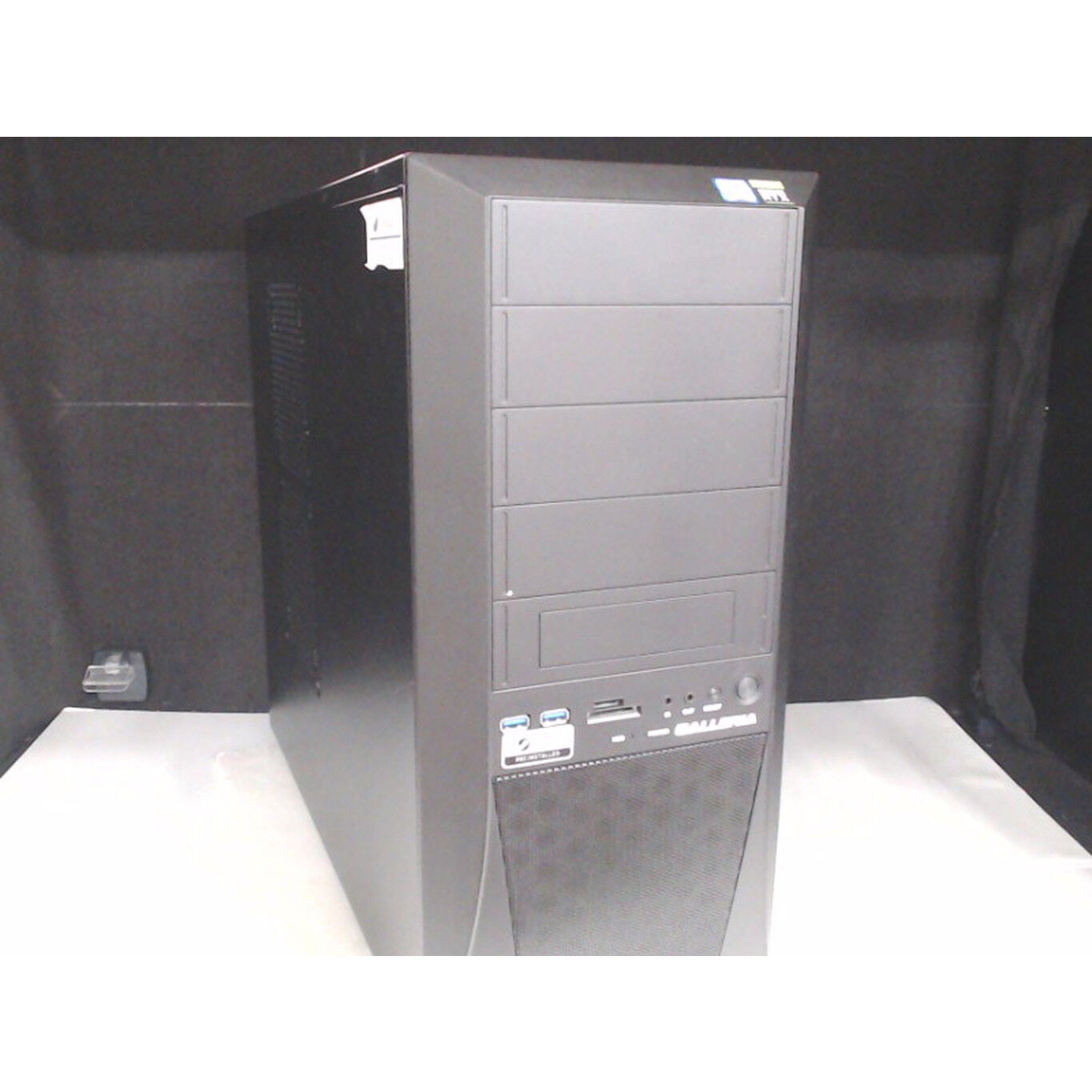 中古 THIRDWAVE GALLERIAデスク(i7 9700F/16GB/SSD512GB/HDD2TB