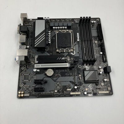 【なんば店】中古  GIGABYTE B760M DS3G GEN5(B760 1700 mATX DDR5) 3280022725 