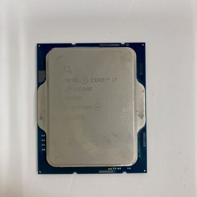 【富山本郷店】中古  INTEL Core i7 13700F (1700/2.1G/30M/C16/T24) 154211 