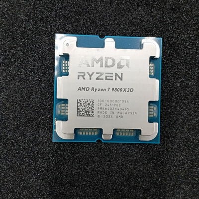 【大須店】中古  AMD Ryzen 7 9800X3D (AM5/4.7/104M/C8/T16/120W) 172566 