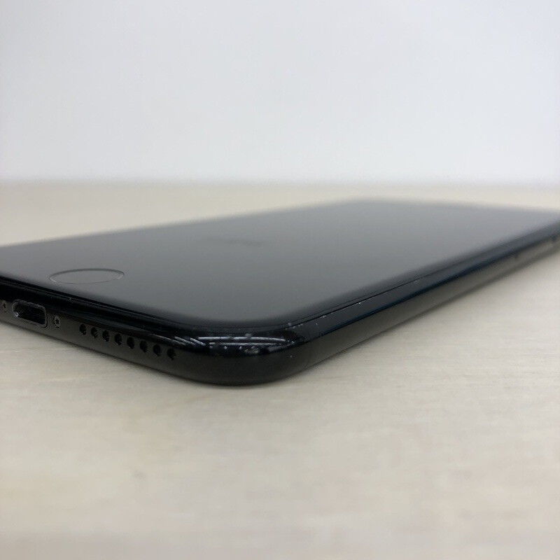 中古 【SIMロック解除済み】【SoftBank】 iPhone7 Plus 128GB