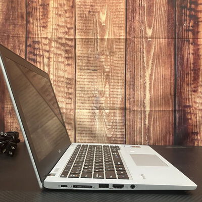 【富士青葉店】中古  NEC VersaPro タイプVB PC-VKM17BZG4 (Core i5 8350U/8GB/SSD256GB/-/オンボード/12.5/1366x768/Wi-Fi/WEBCAM/W11H64 MAR) 186179 