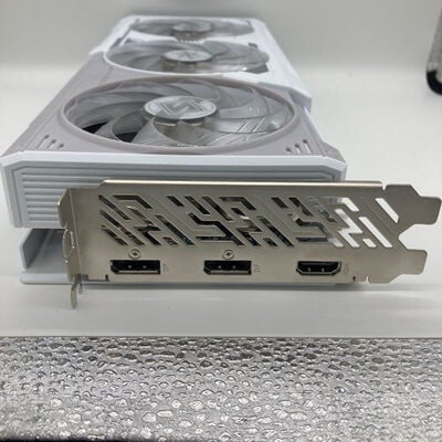 【八王子店】中古  ASRock RX9060XT SL 16GO(RX9060XT Steel Legend 16G) 179896 