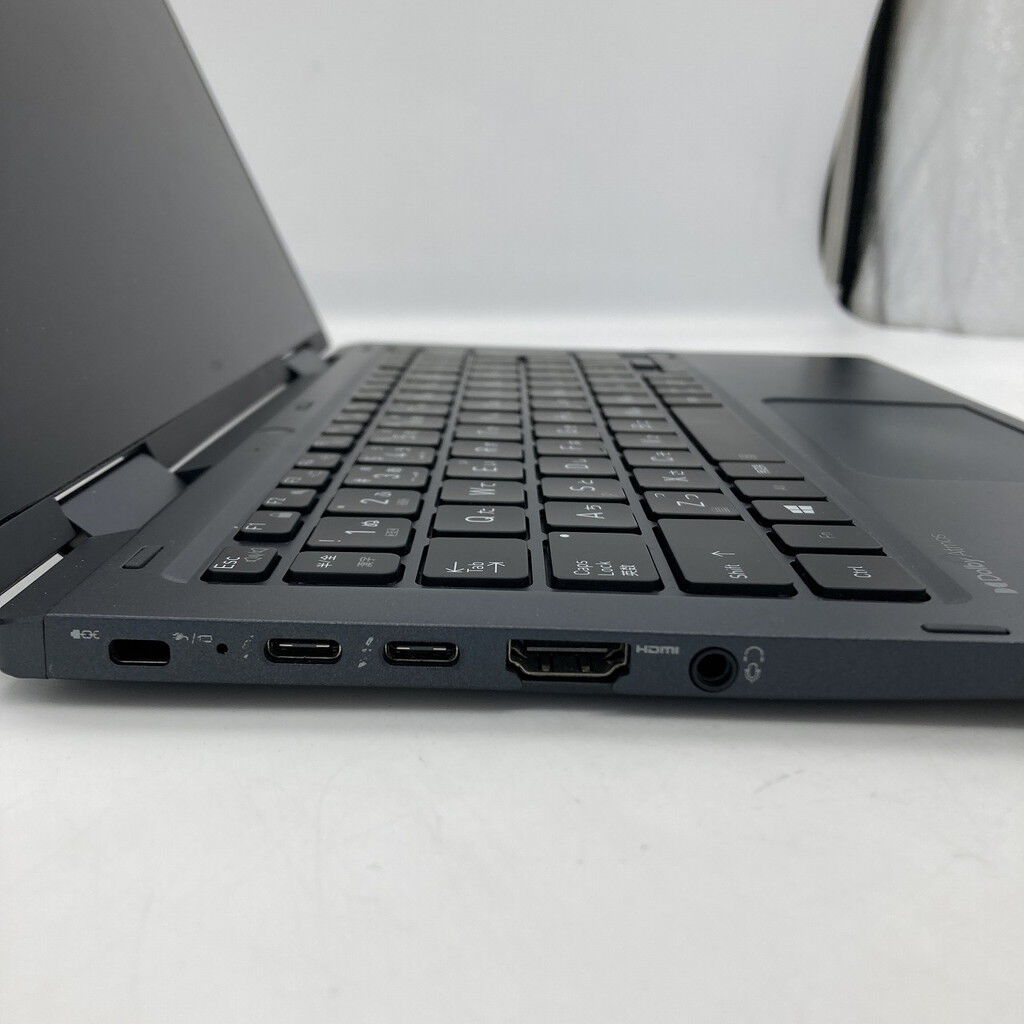 中古 dynabook V83/HS(i7-1165G7/8GB/SSD512GB/W11P) 4660002071