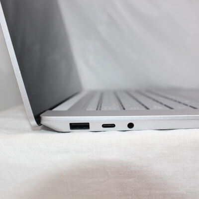 【通販センター】中古  Microsoft Surface Laptop 3(AMD Ryzen 5 Microsoft Surface Edition/8GB DDR4 (PC4)/SSD256GB/なし/AMD Radeon Vega 9 Graphics 2GB/15/2496x1664/Wi-Fi/W11H64 MAR) 199707 