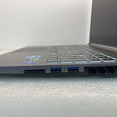 【京都店】中古  THIRDWAVE GALLERIA RL7C-R46-C5N (Core i7-13620H/32GB/SSD1TB/なし/RTX4060 8GB/15.6/2560x1440/W11H) 3180006627 